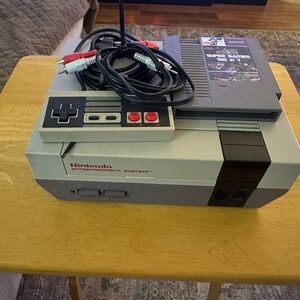 Nintendo Entertainment System Console - Gray and Black